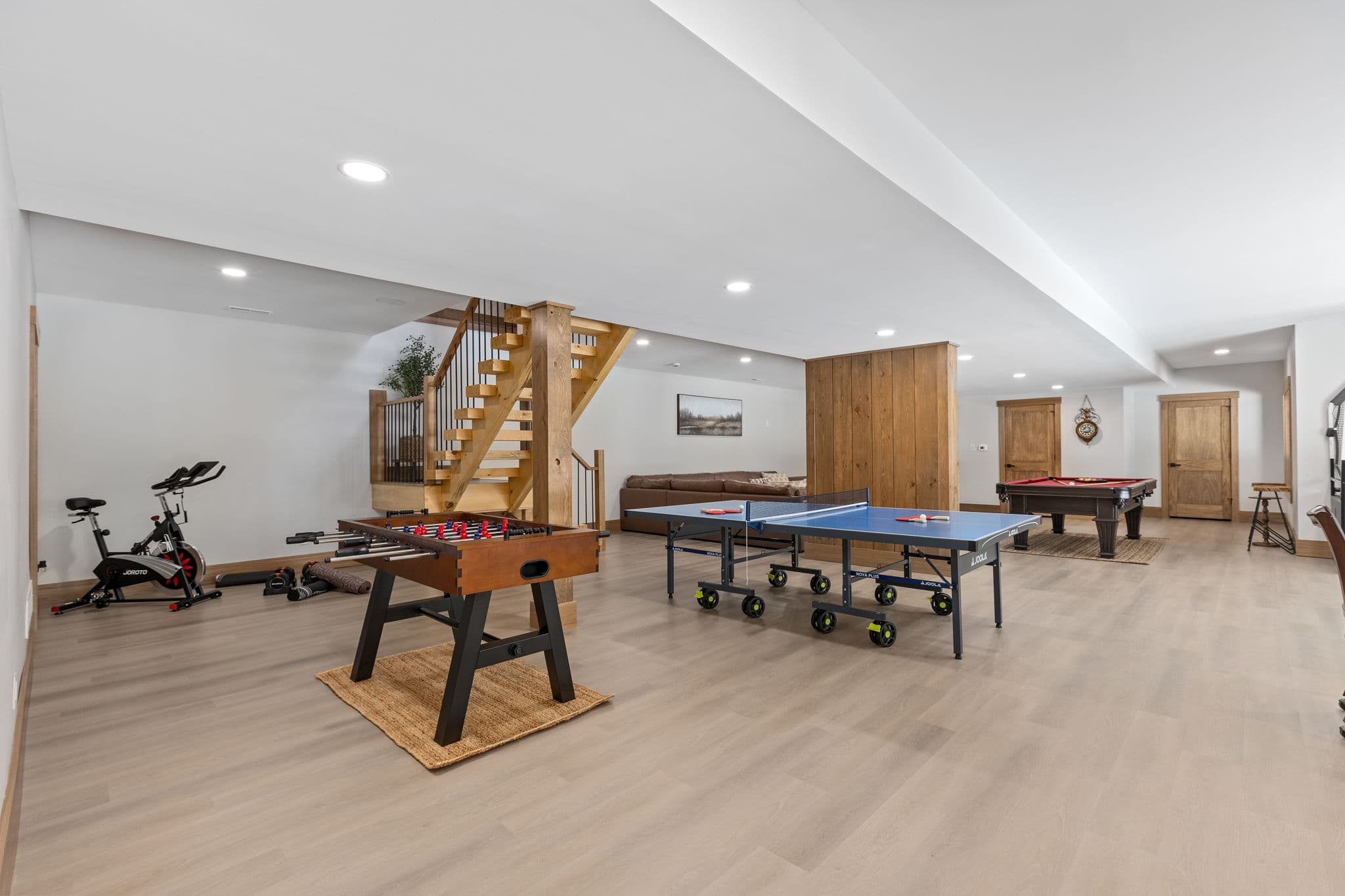 Game Room thumbnail 3