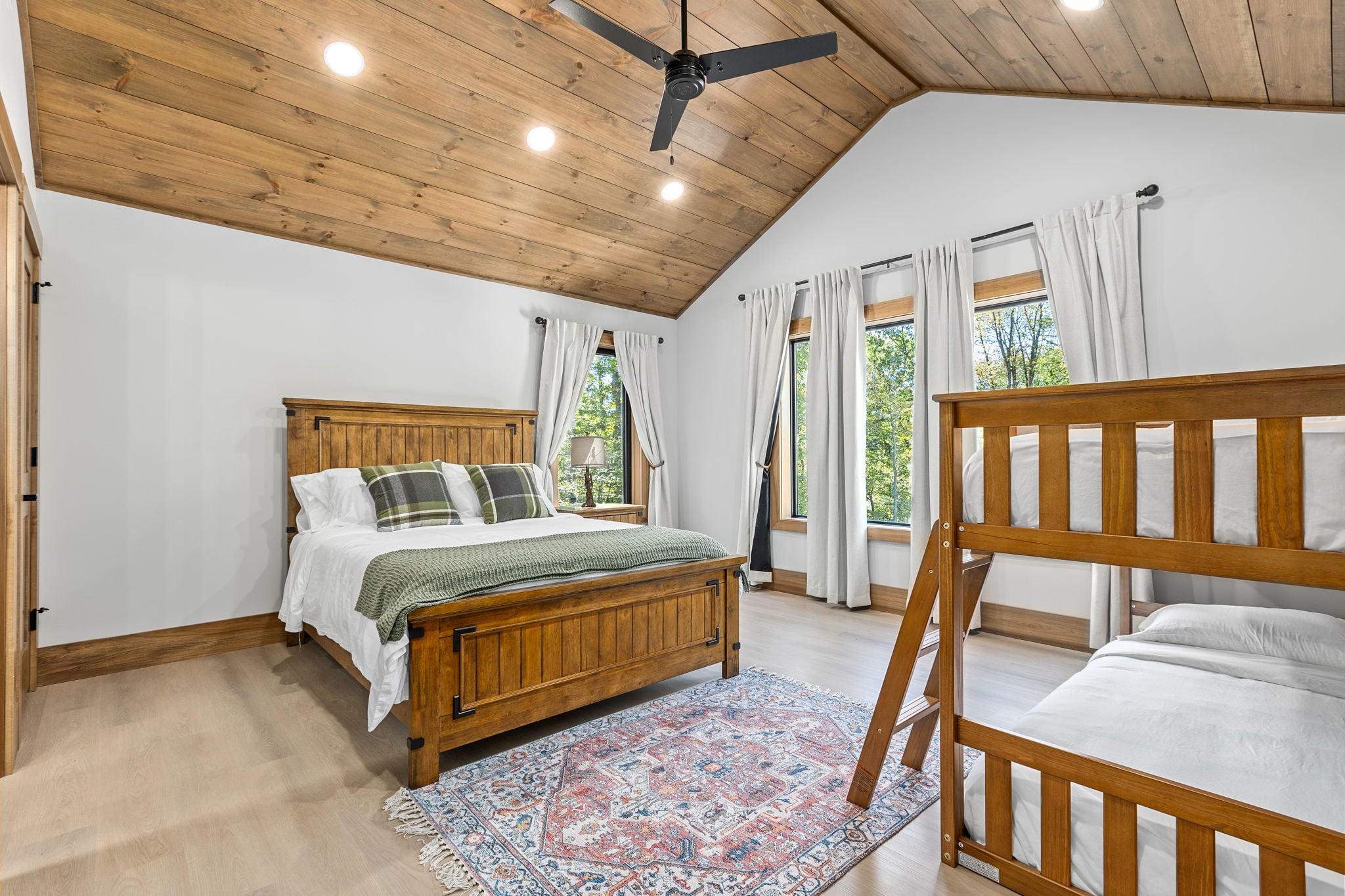 Bedroom Three - Large preview