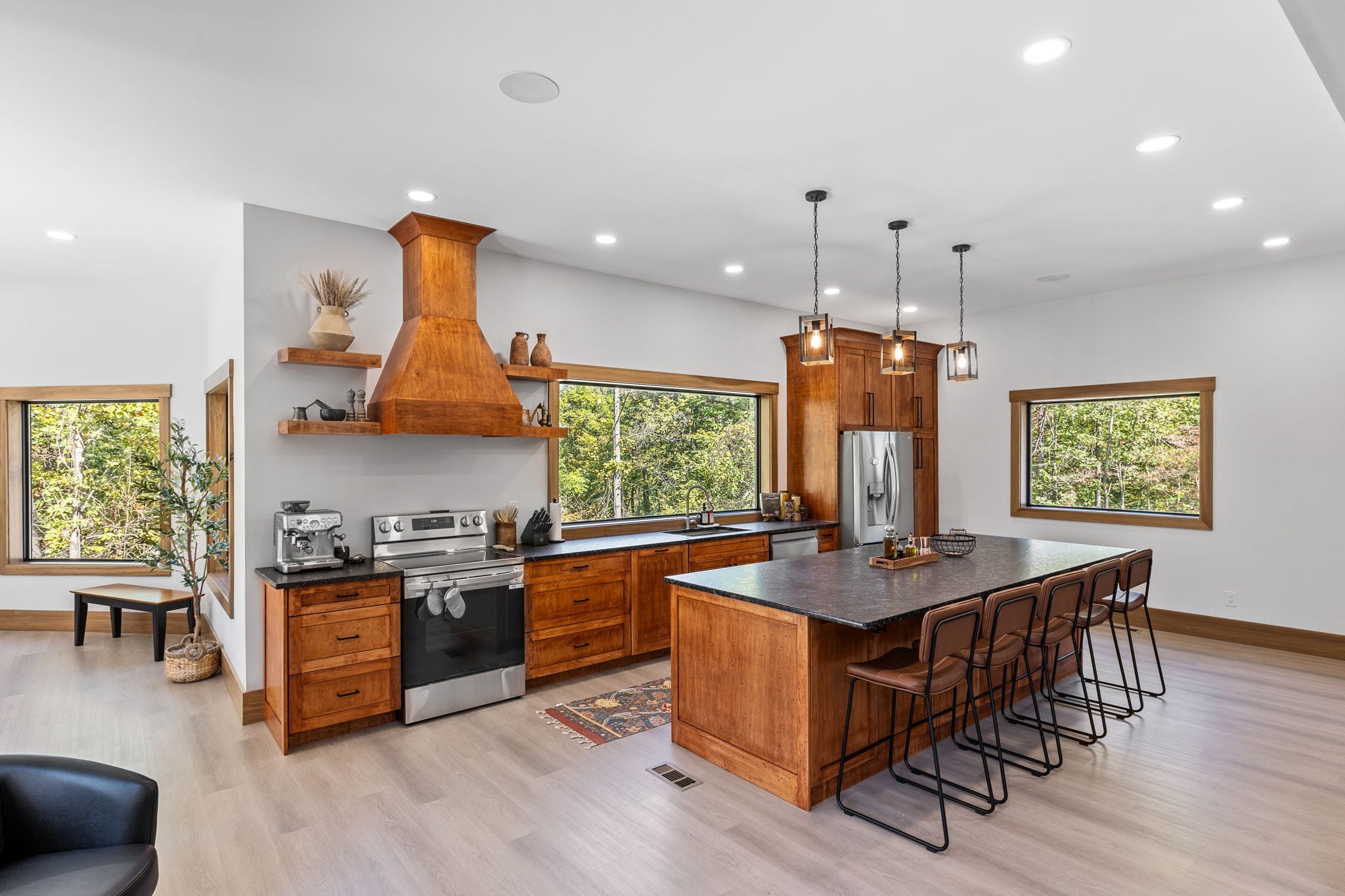 Kitchen - Large preview